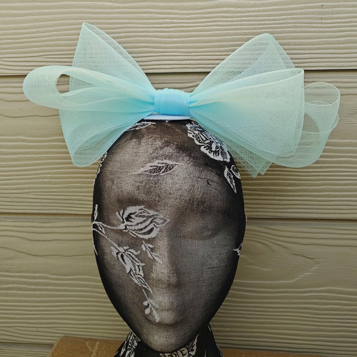turquoise bow hair clip brooch fascinator millinery wedding hat race party