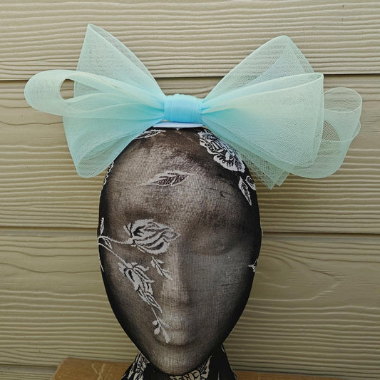 turquoise bow hair clip brooch fascinator millinery wedding hat race party