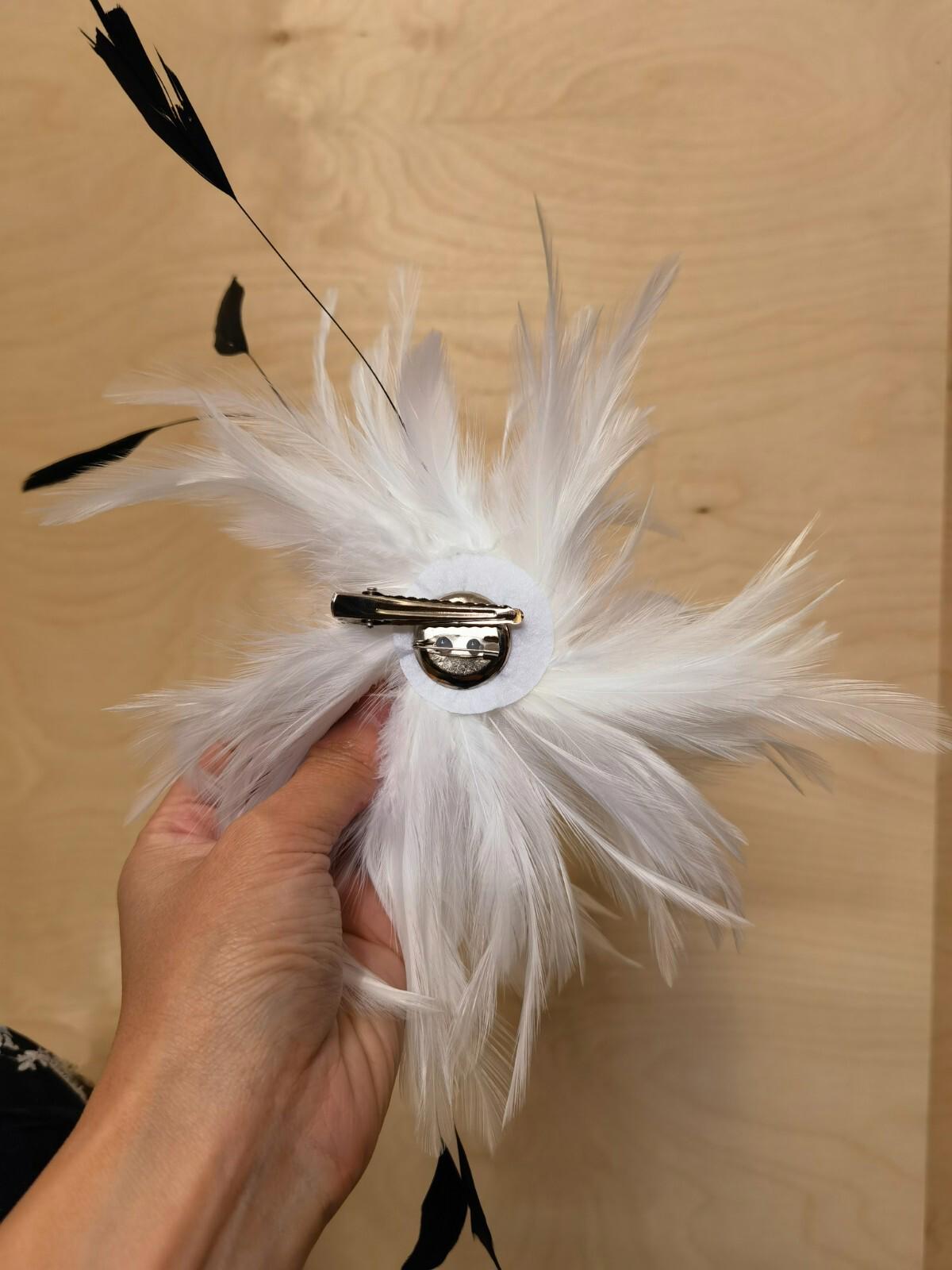 white fascinator millinery feather brooch clip hat hair piece party