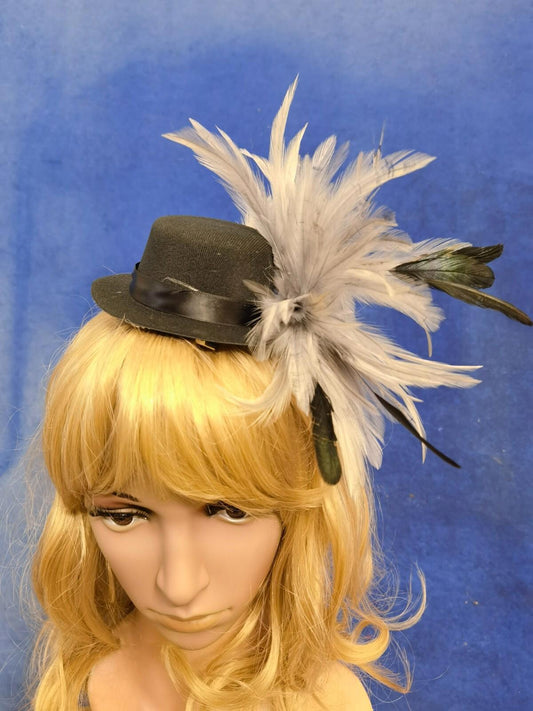 Grey black feather mini top hat fascinator millinery burlesque wedding 1