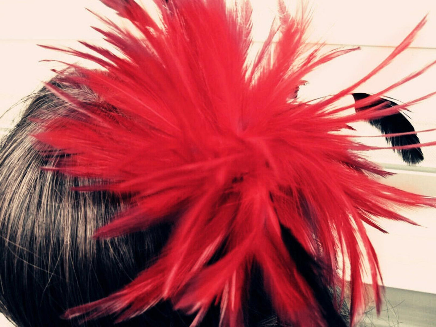 bright red fascinator millinery feather brooch clip wedding hat ascot race  1