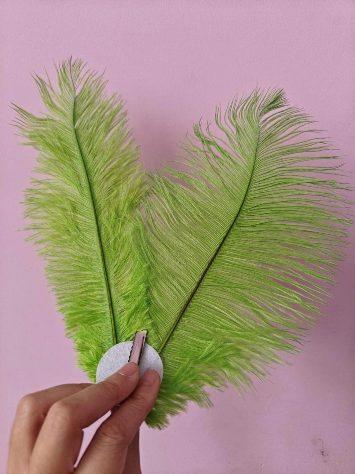 green ostrich feather hair clip grip fascinator fancy dress costume dance party