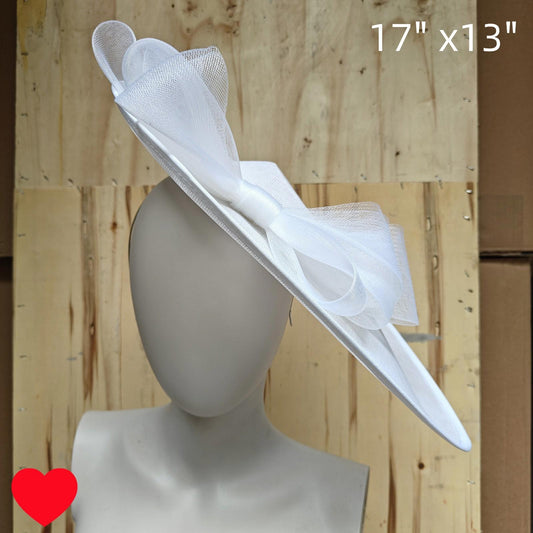 white fascinator wedding hatinator hat Kentucky Derby Royal Ascot bow