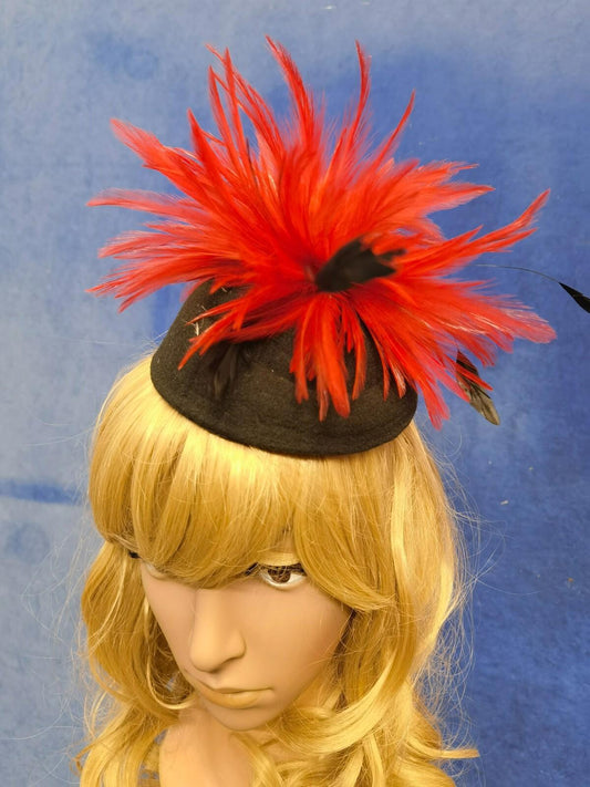 Red black feather flower felt mini pill box hat veiling veil fascinator