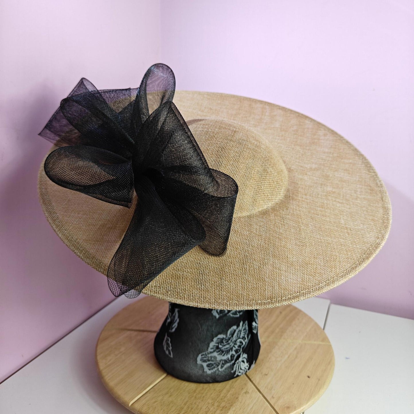 champagne black large fascinator wedding hat  Kentucky Derby Royal Ascot bow