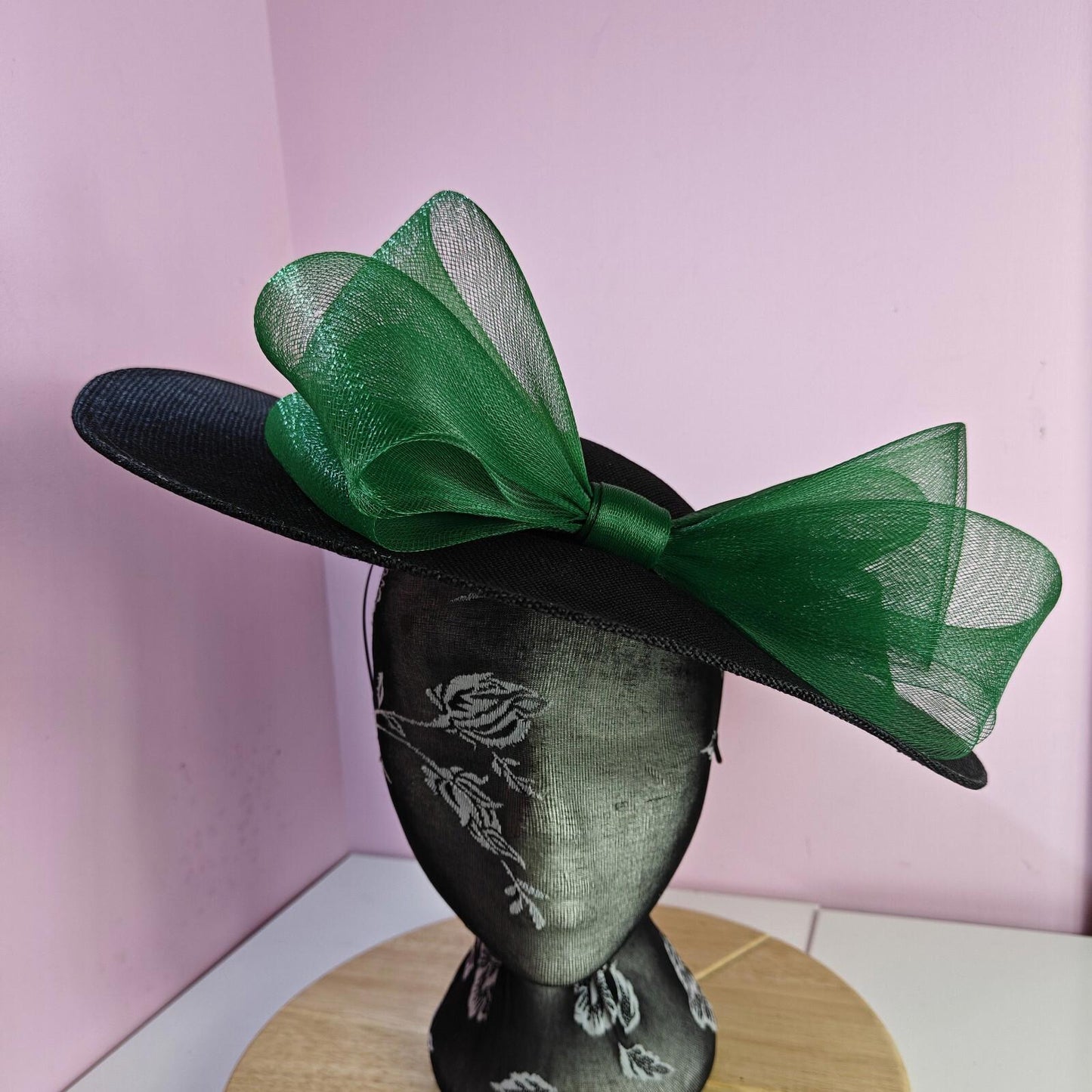 black green large fascinator wedding hat  Kentucky Derby Royal Ascot bow