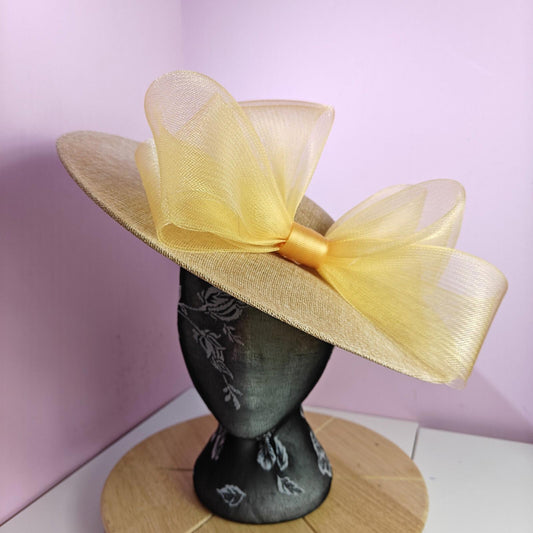 champagne gold large fascinator wedding hat  Kentucky Derby Royal Ascot bow