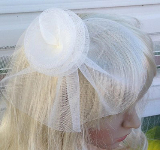 ivory fascinator millinery feather brooch clip wedding hat bridal ascot race