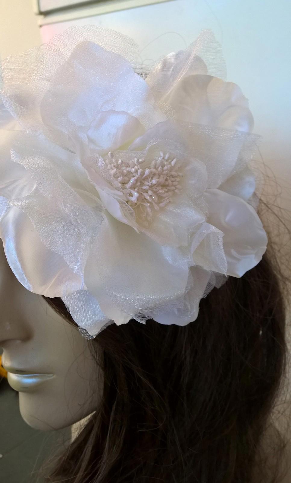 ivory satin flower fascinator millinery burlesque wedding hat bridal race