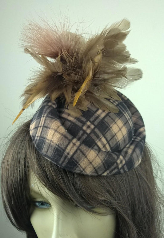 beige felt pillbox hat feather flower fascinator wedding bridal race vintage 1