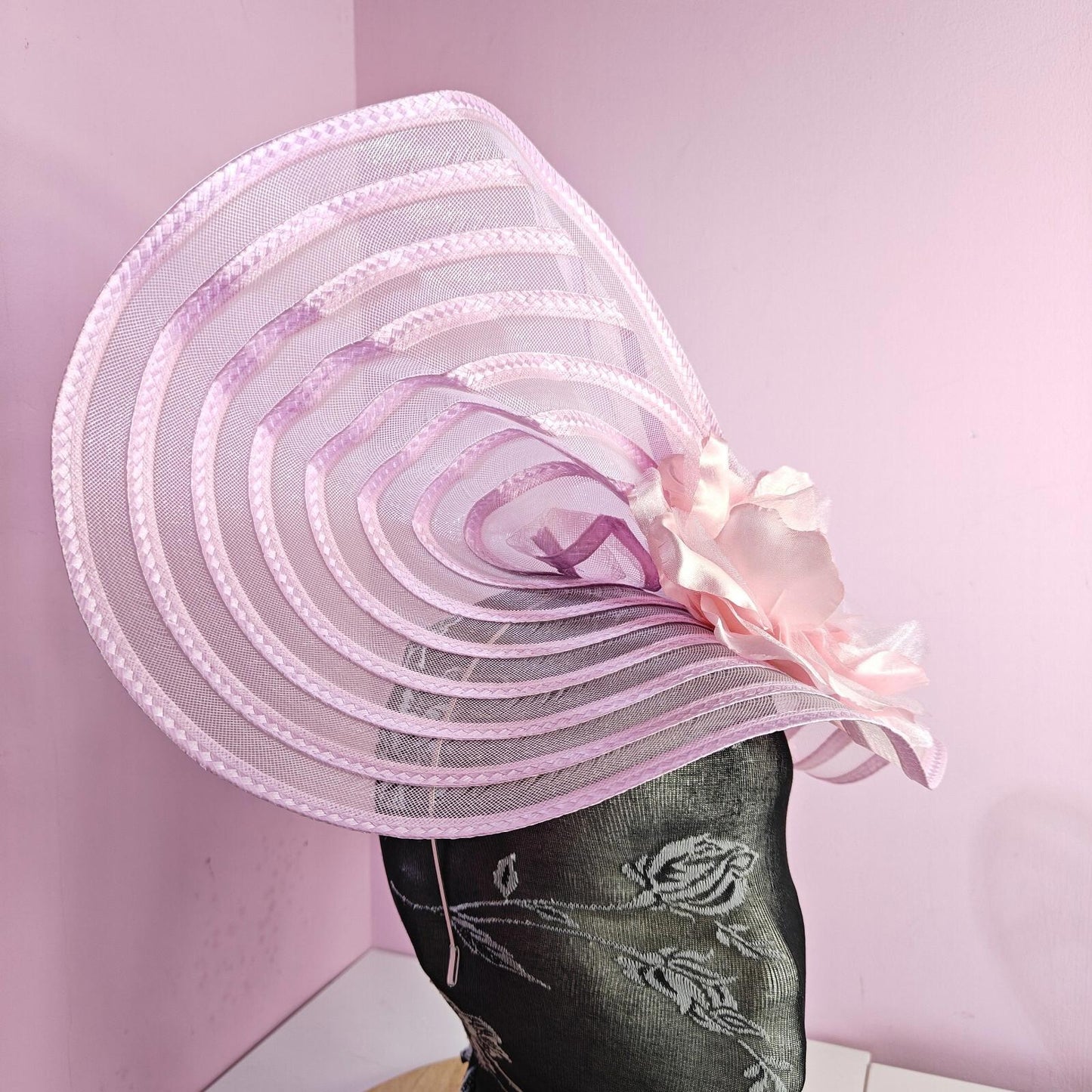 baby pink flower fascinator millinery wedding hat Kentucky Derby Royal Ascot
