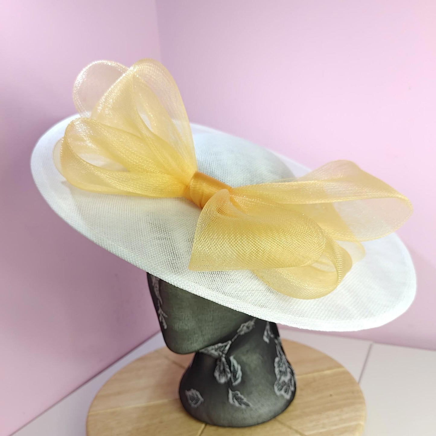 white gold large fascinator wedding hat  Kentucky Derby Royal Ascot bow