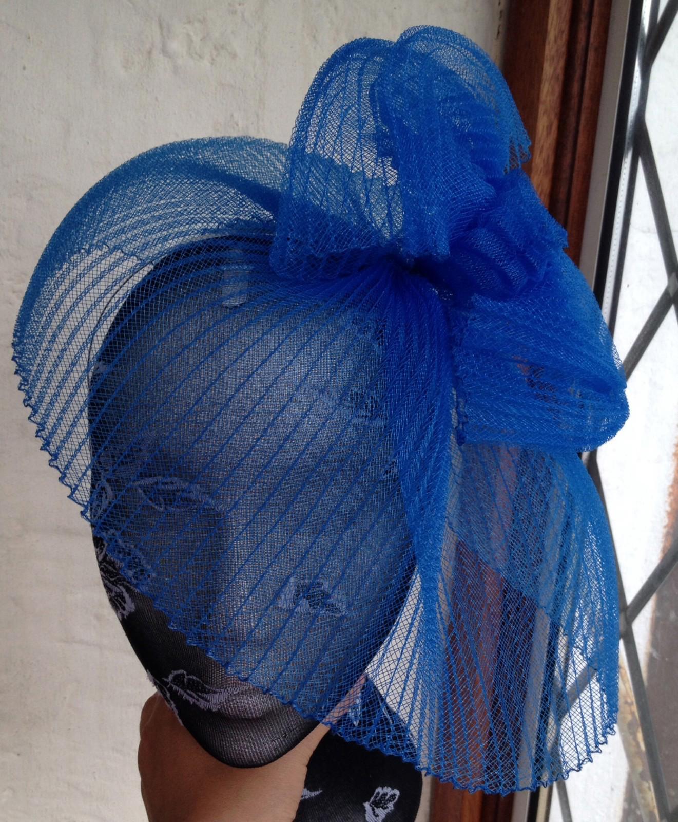 Blue fascinator millinery burlesque wedding hat hair piece ascot race bridal 1