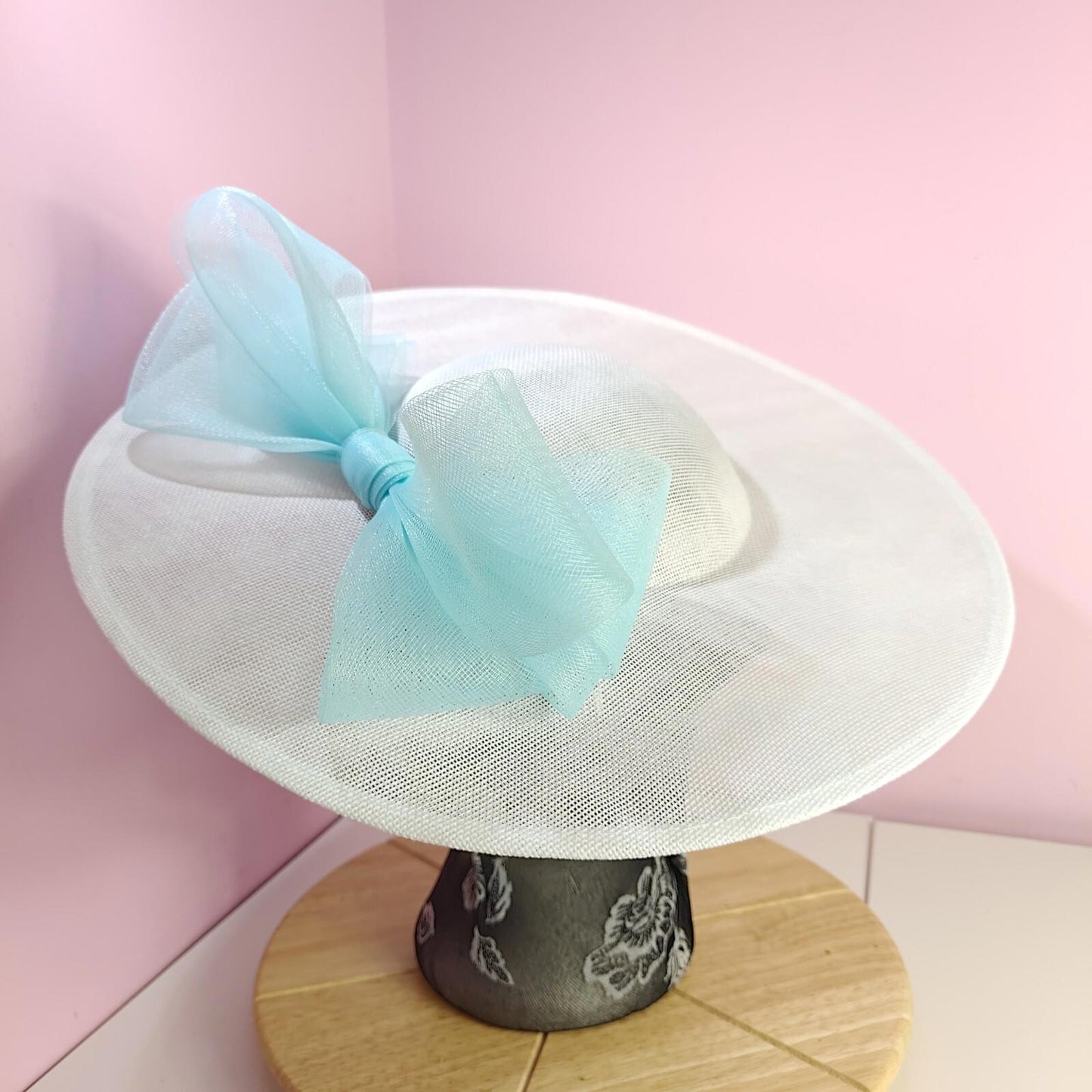 white blue large fascinator wedding hat  Kentucky Derby Royal Ascot bow