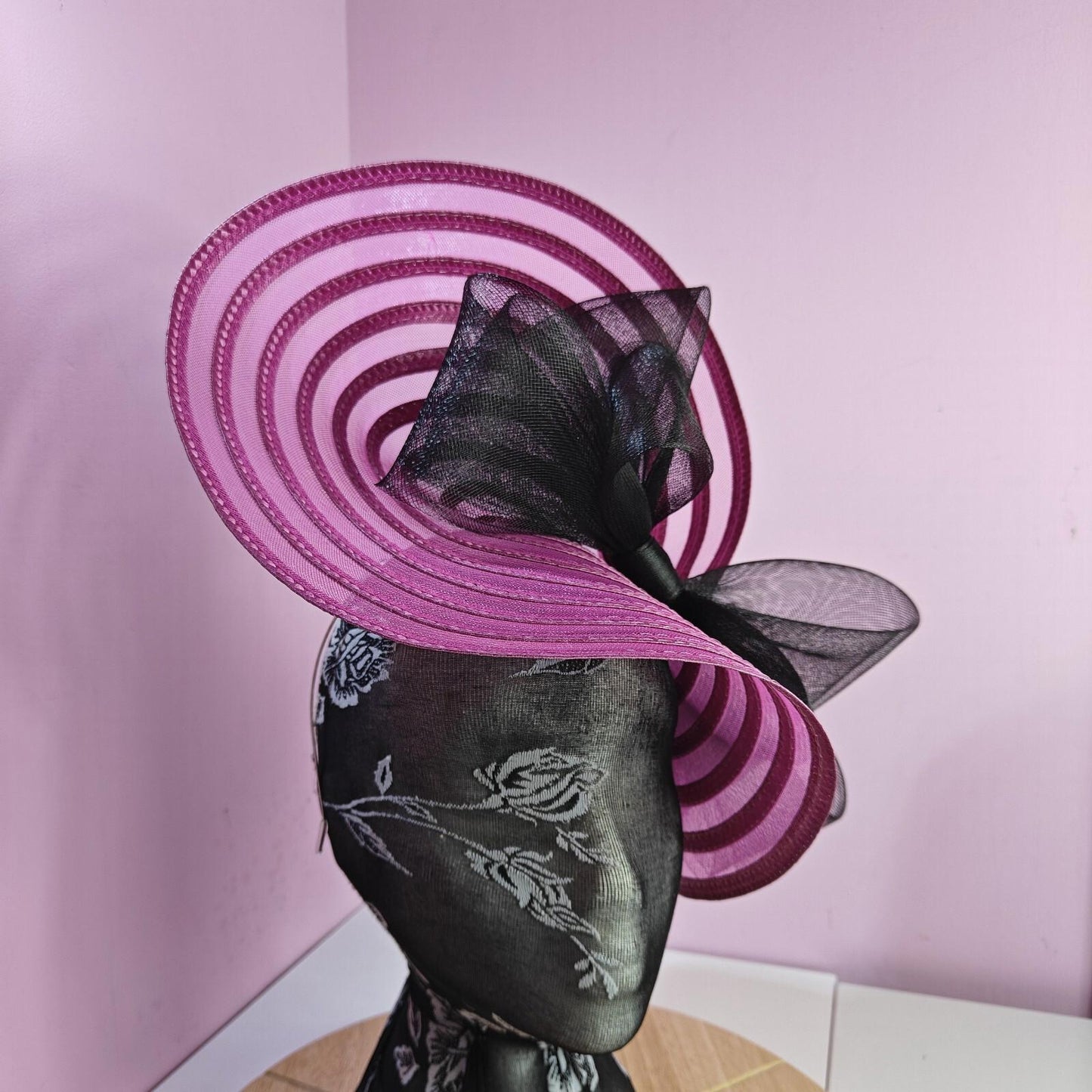 dark pink black bow fascinator millinery wedding hat Kentucky Derby Royal Ascot