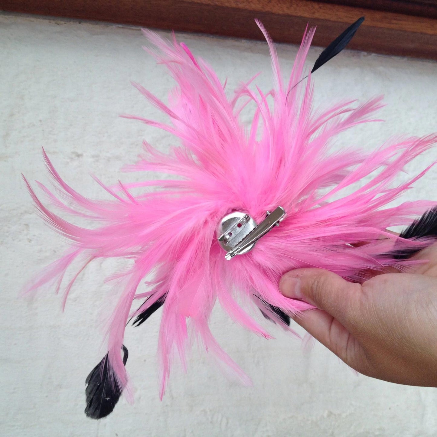 pink fascinator millinery feather brooch clip ascot race wedding bridal hair