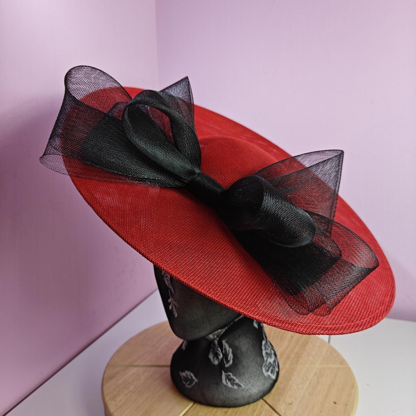 red black large fascinator wedding hat  Kentucky Derby Royal Ascot bow