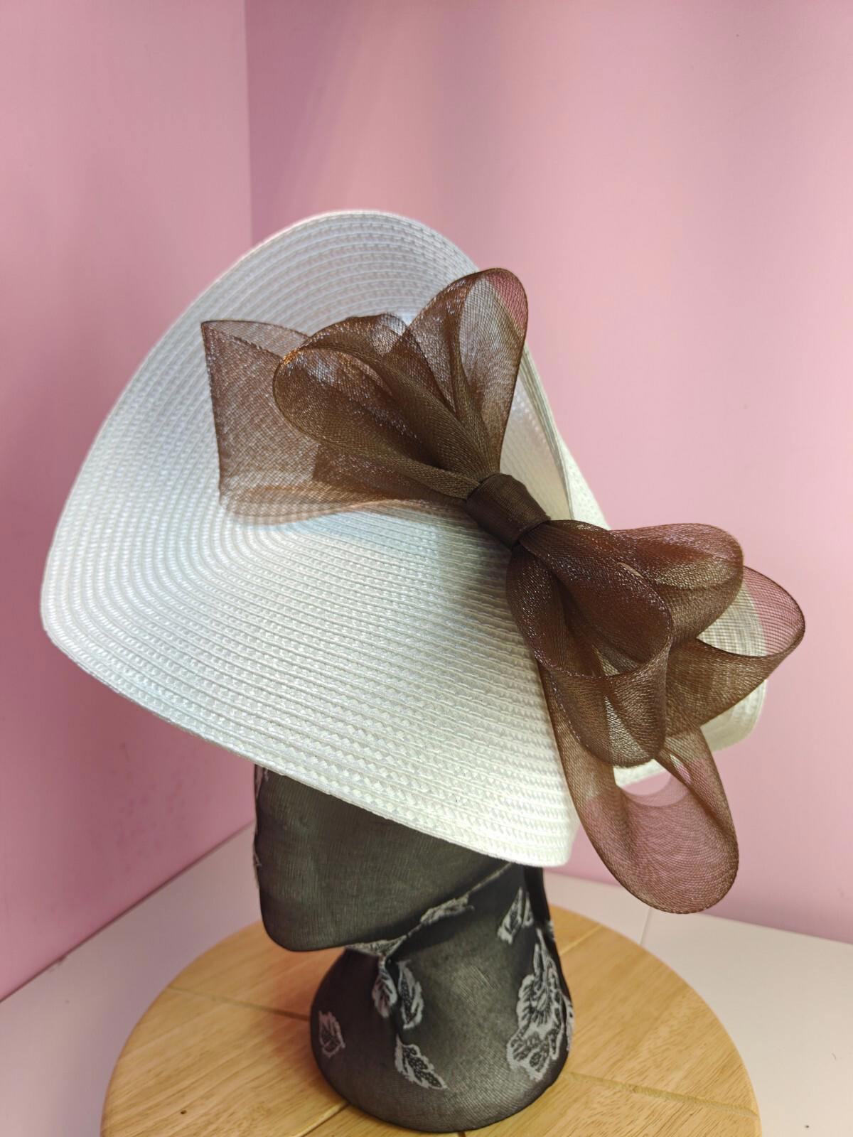 white brown large straw fascinator wedding hat Kentucky Derby Royal Ascot