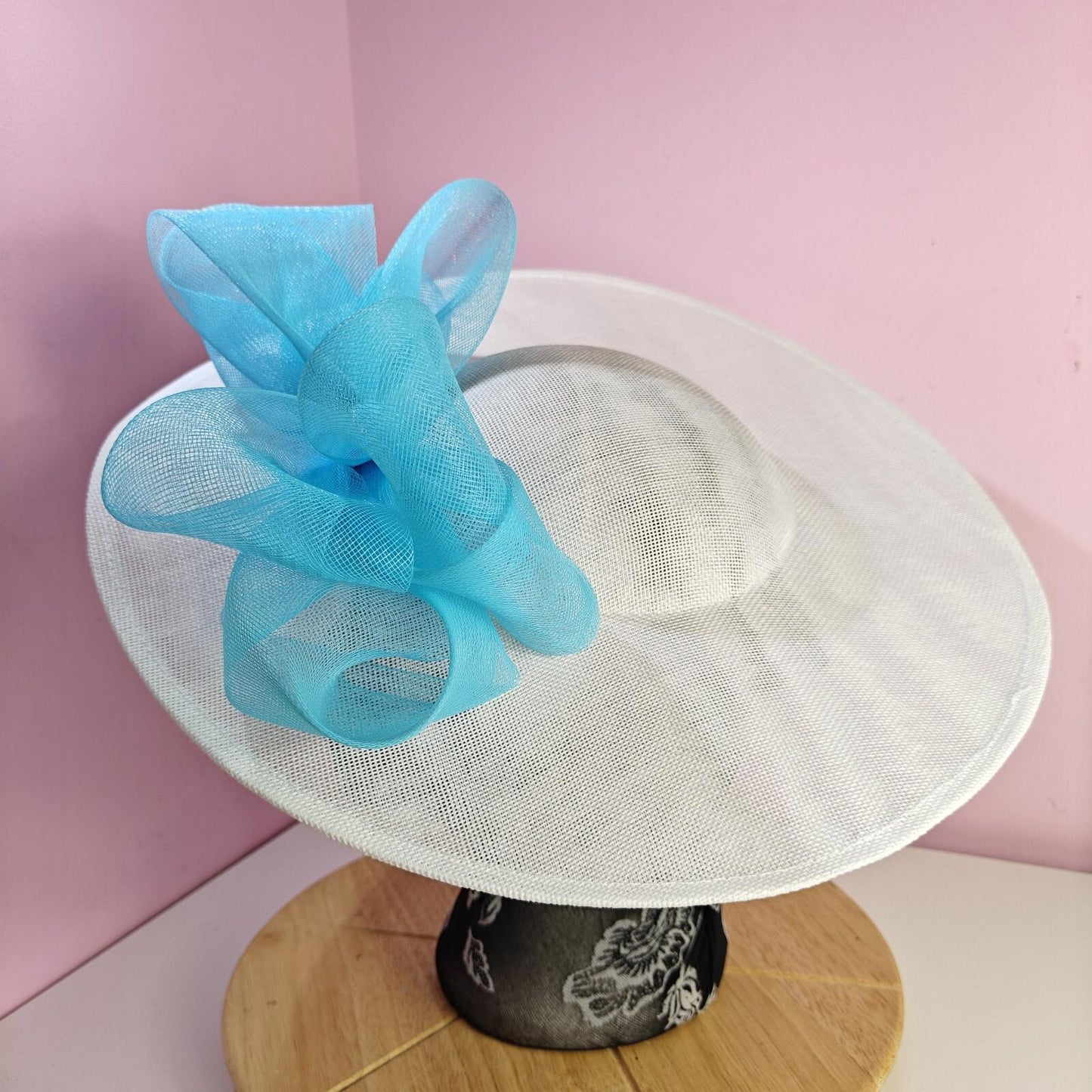 white turquoise large fascinator wedding hat  Kentucky Derby Royal Ascot bow