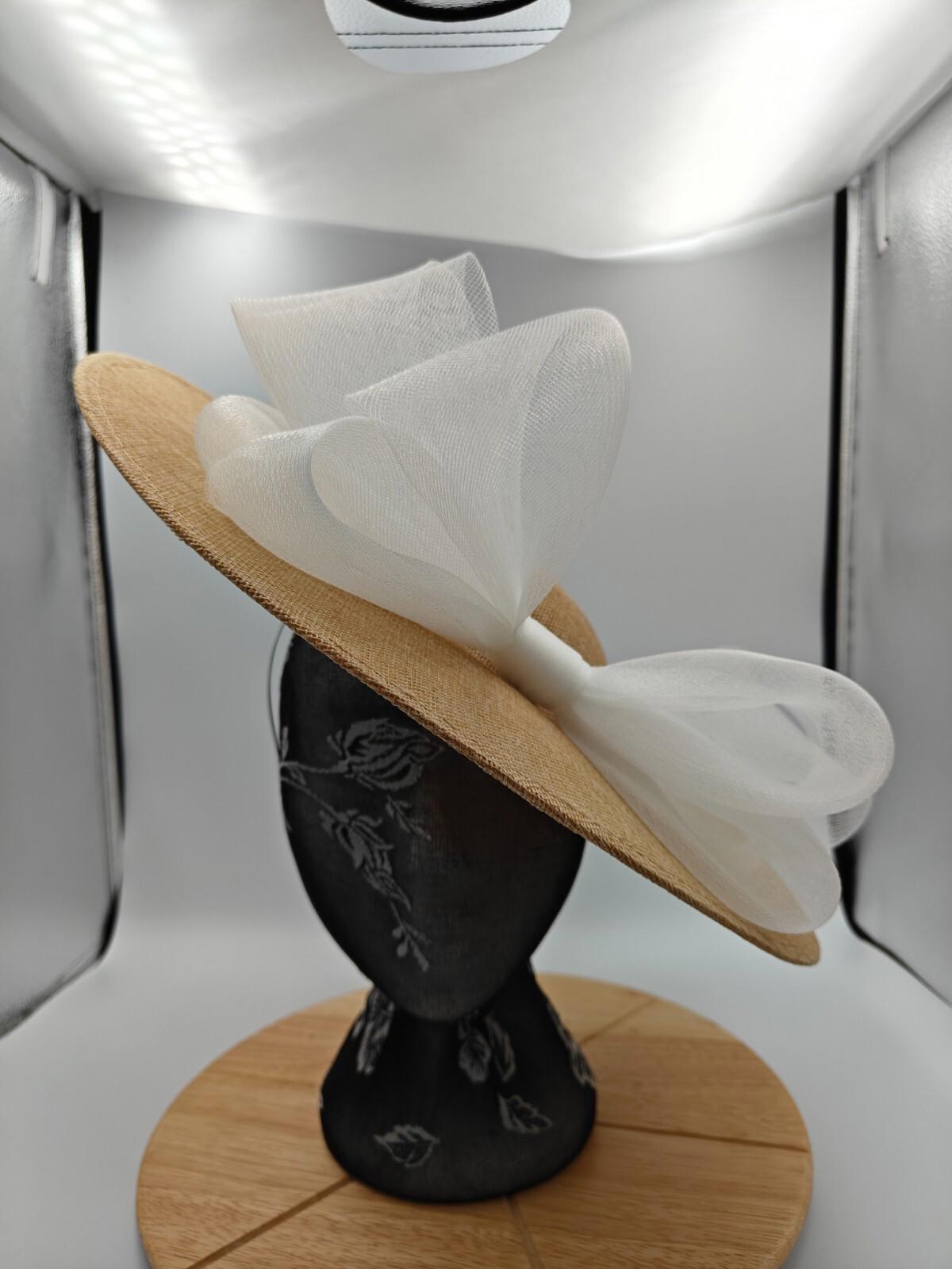champagne white large fascinator headband wedding hat Kentucky Derby Royal Ascot
