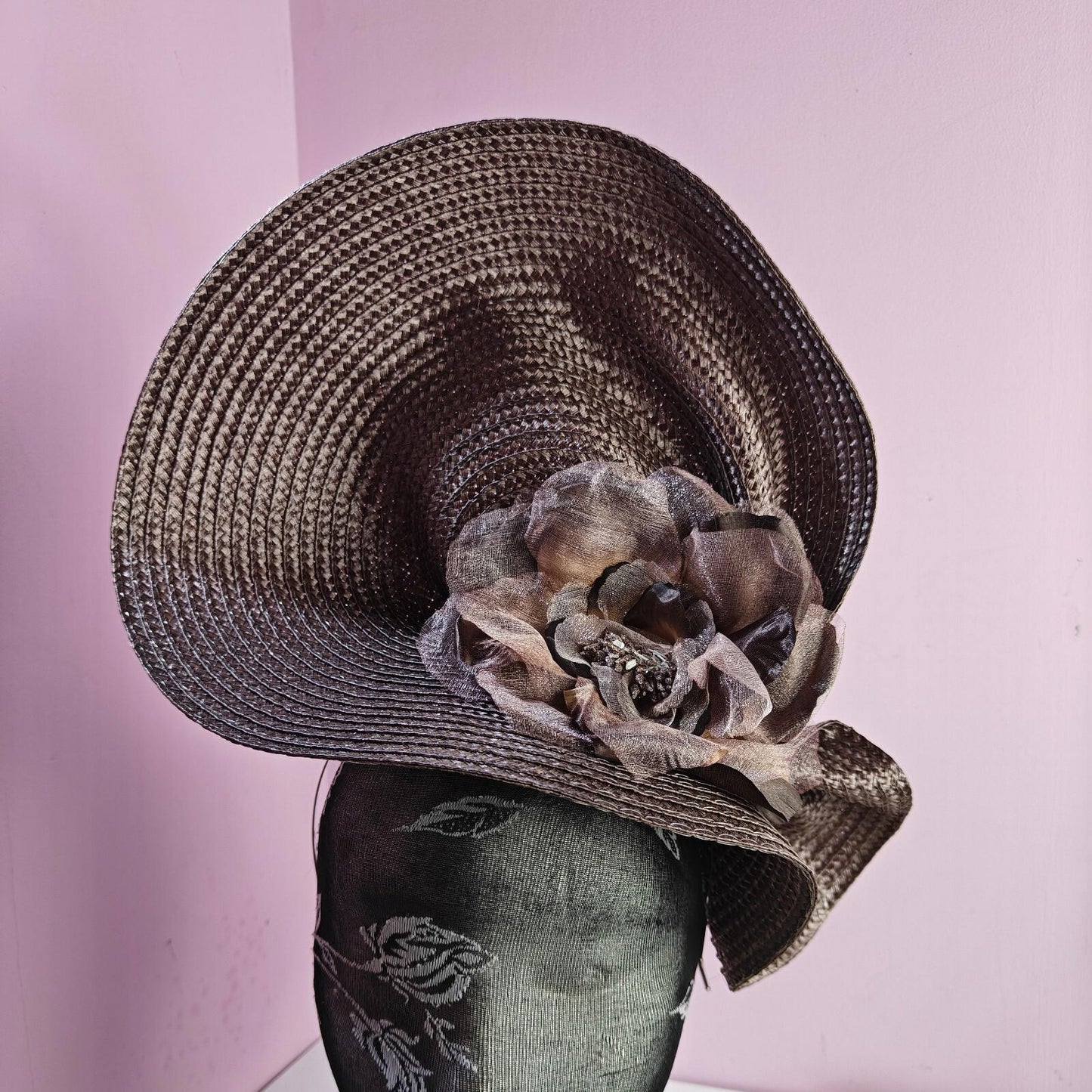 dark brown large straw flower fascinator wedding hat Kentucky Derby Royal Ascot